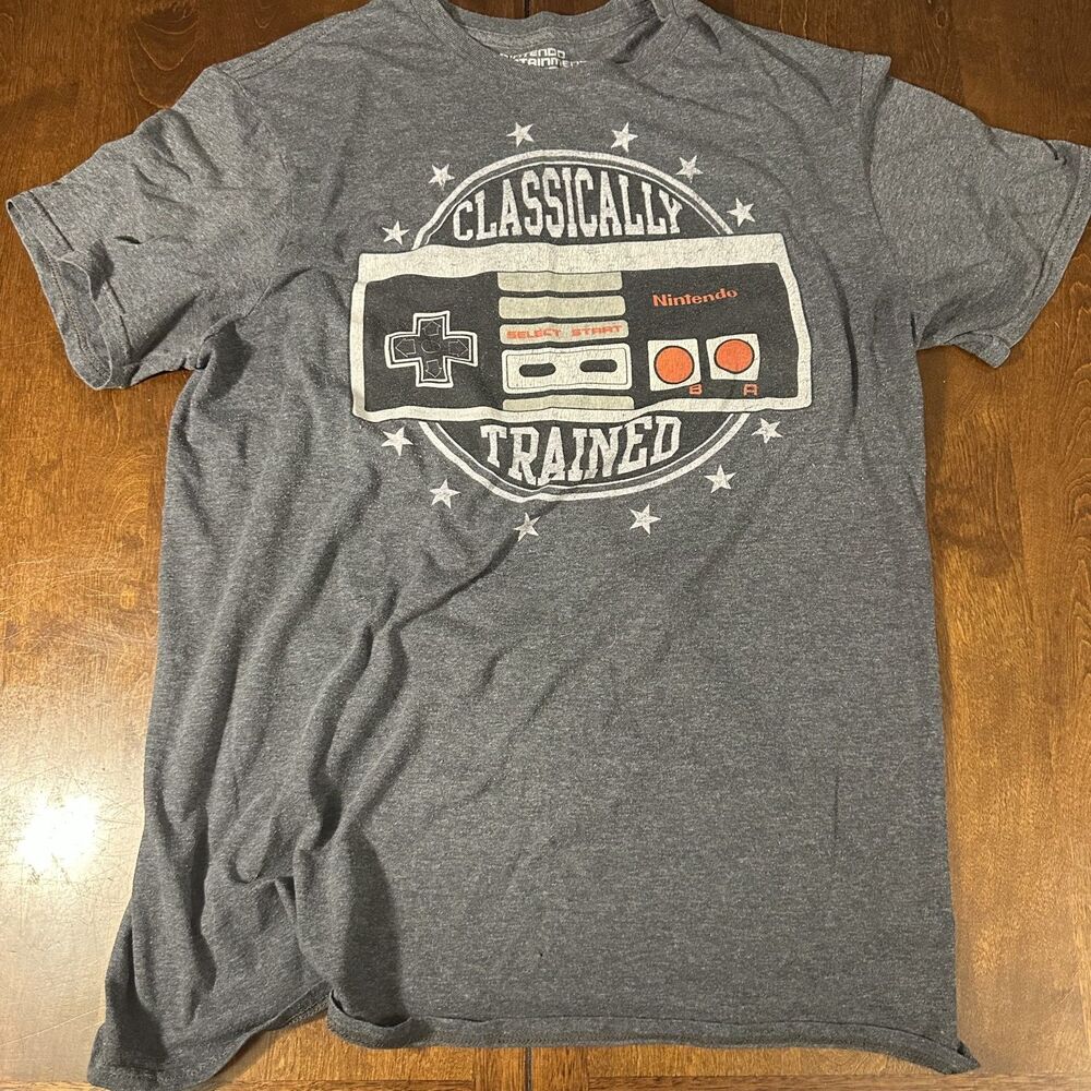 Nintendo Shirt Mens Med Gray NES Graphic "Classically Trained" T-Shirt Retro